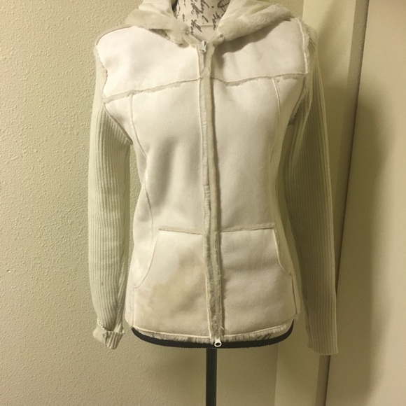 Cream suede warm jacket. - Picture 3 of 6
